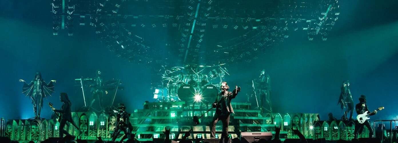 Ghost en vivo: Papa Emeritus y los Nameless Ghouls en el escenario